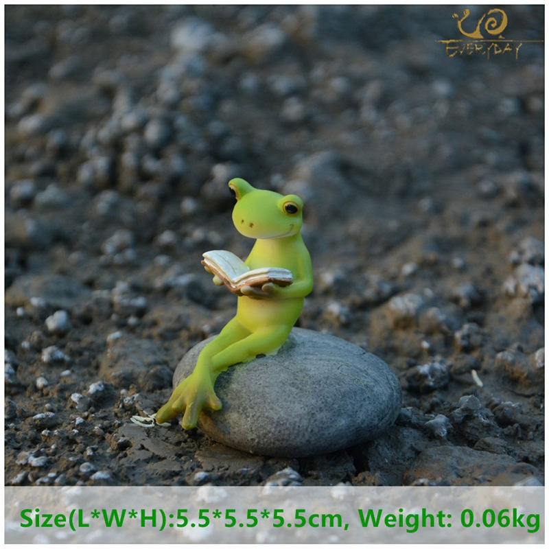 Everyday Collection Animal Frog Figurines